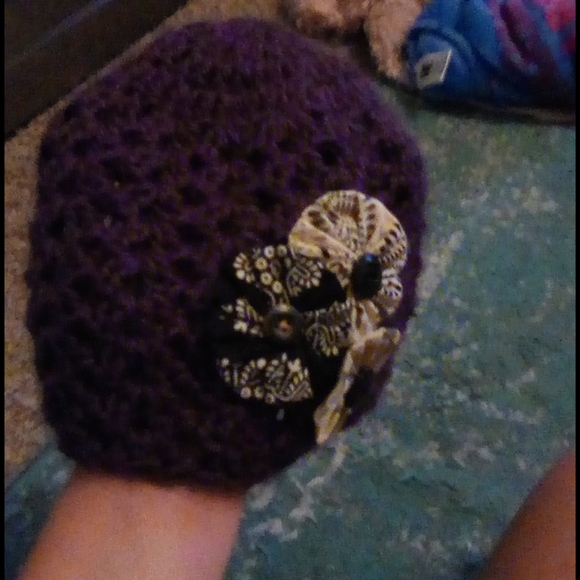 Flowery warm beanie - Picture 3 of 3